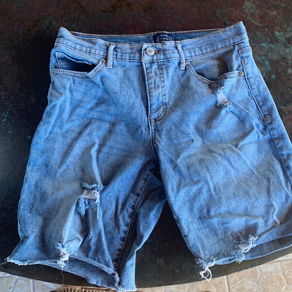 Ripped Jean shorts
